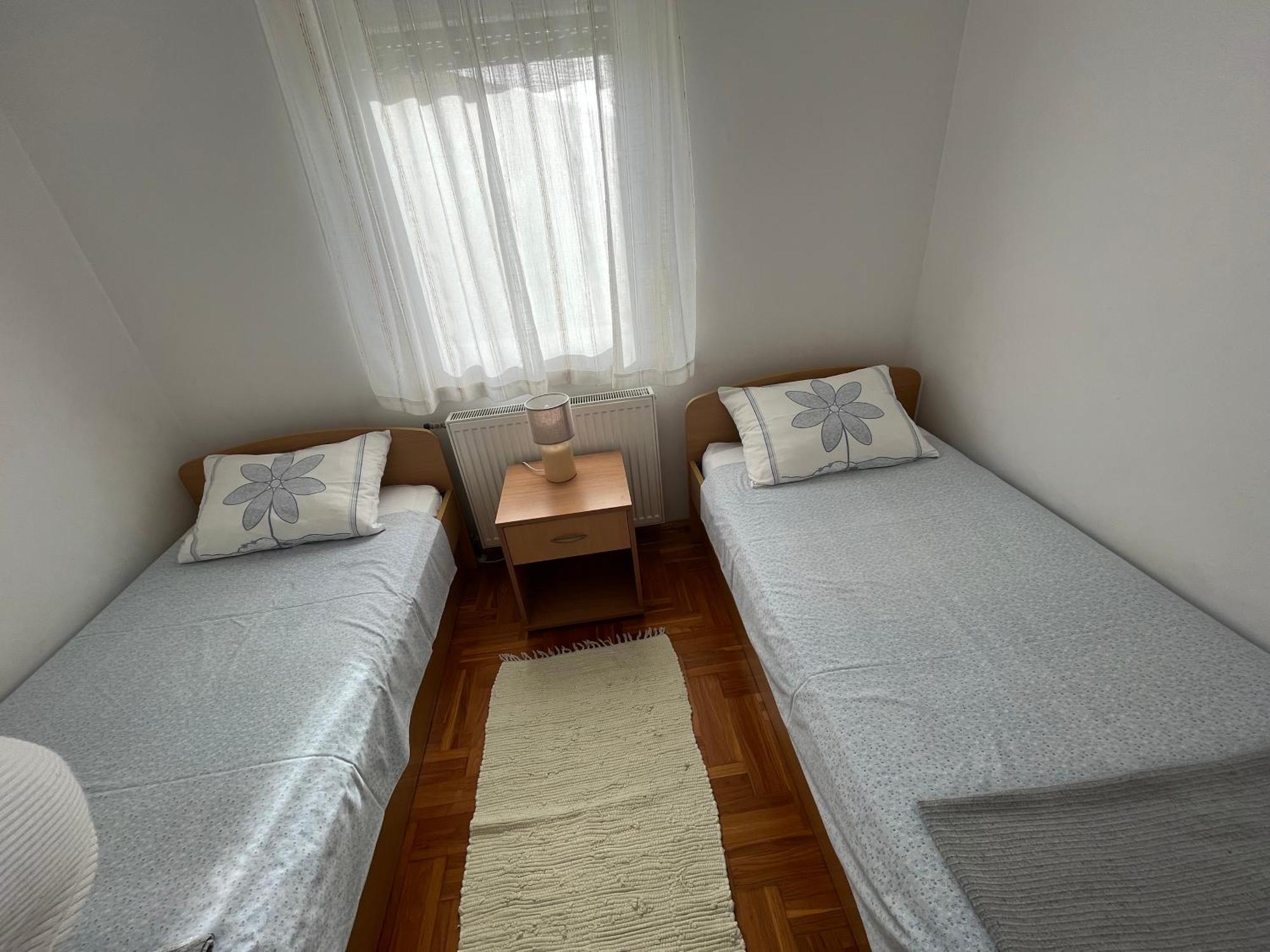 Burle Apartment With Free Private Parking メドゥリン エクステリア 写真