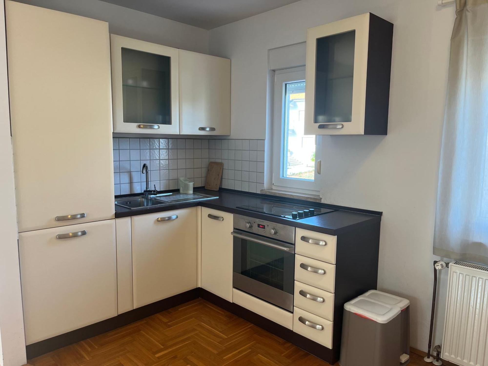 Burle Apartment With Free Private Parking メドゥリン エクステリア 写真